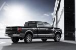 Nissan Titan Crew Cab XD SL 2015 года